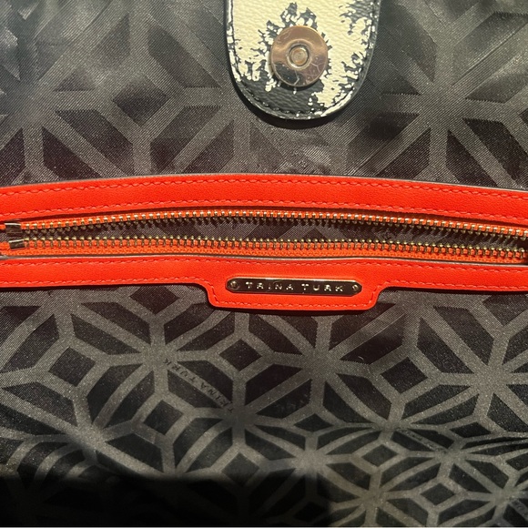 EUC barely used Trina Turk black and white travel
luxury large tote. - Picture 5 of 6